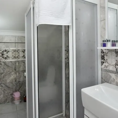 Hotell Poseidon Butik 2*